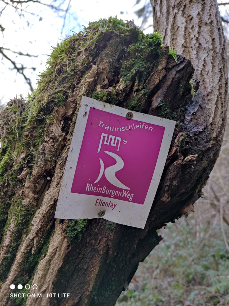 Wegmarkierung der Traumschleife Elfenlay