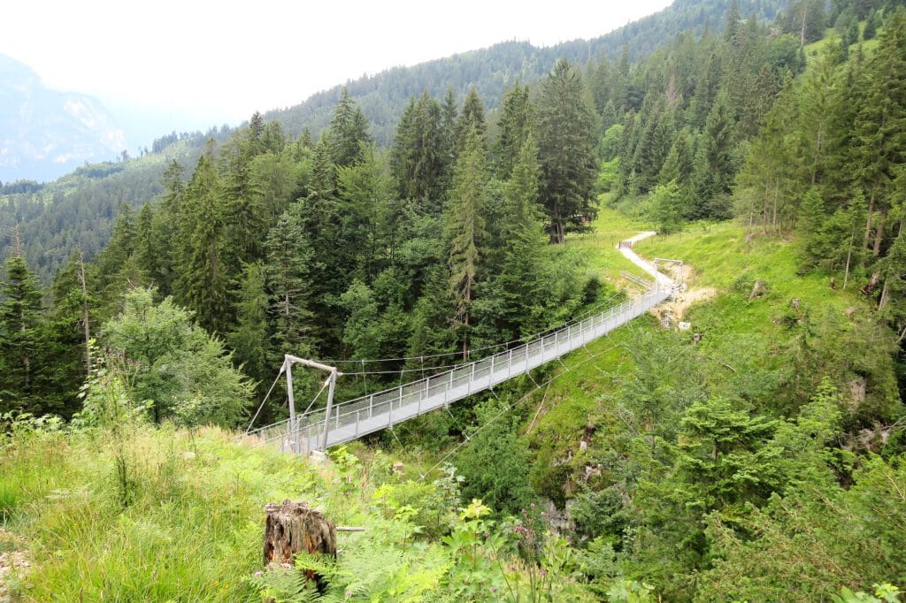 Hacker Pschorr Brücke auf der Wanderung zur Tannenhütte