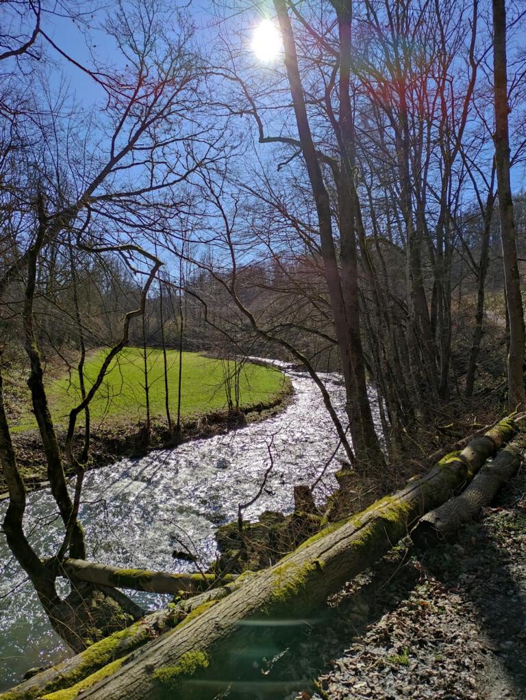 Toller Flusslauf im Hönnetal