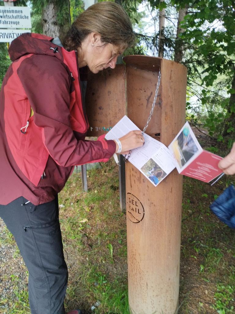 Stempelstelle am Ende von Etappe 1 des Iseltrails