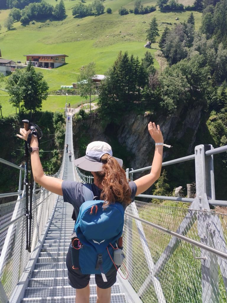 Hängebrücke bei Virgen Iseltrail Etappe 3